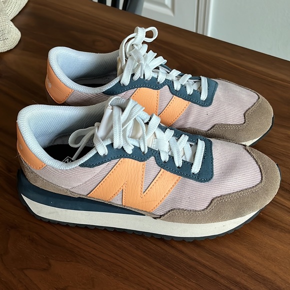 New Balance Shoes - new balance 237 sneaker
